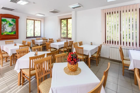Konačište "Piramida" Goč