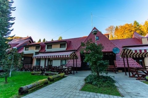 Konačište "Piramida" Goč